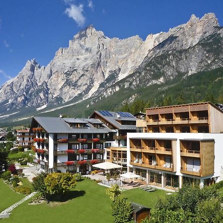 Parkhotel Ladinia San Vito di Cadore Ngoại thất bức ảnh