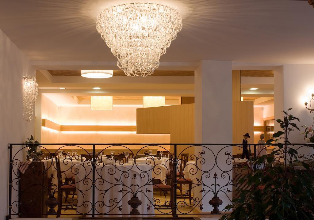 Parkhotel Ladinia San Vito di Cadore Ngoại thất bức ảnh