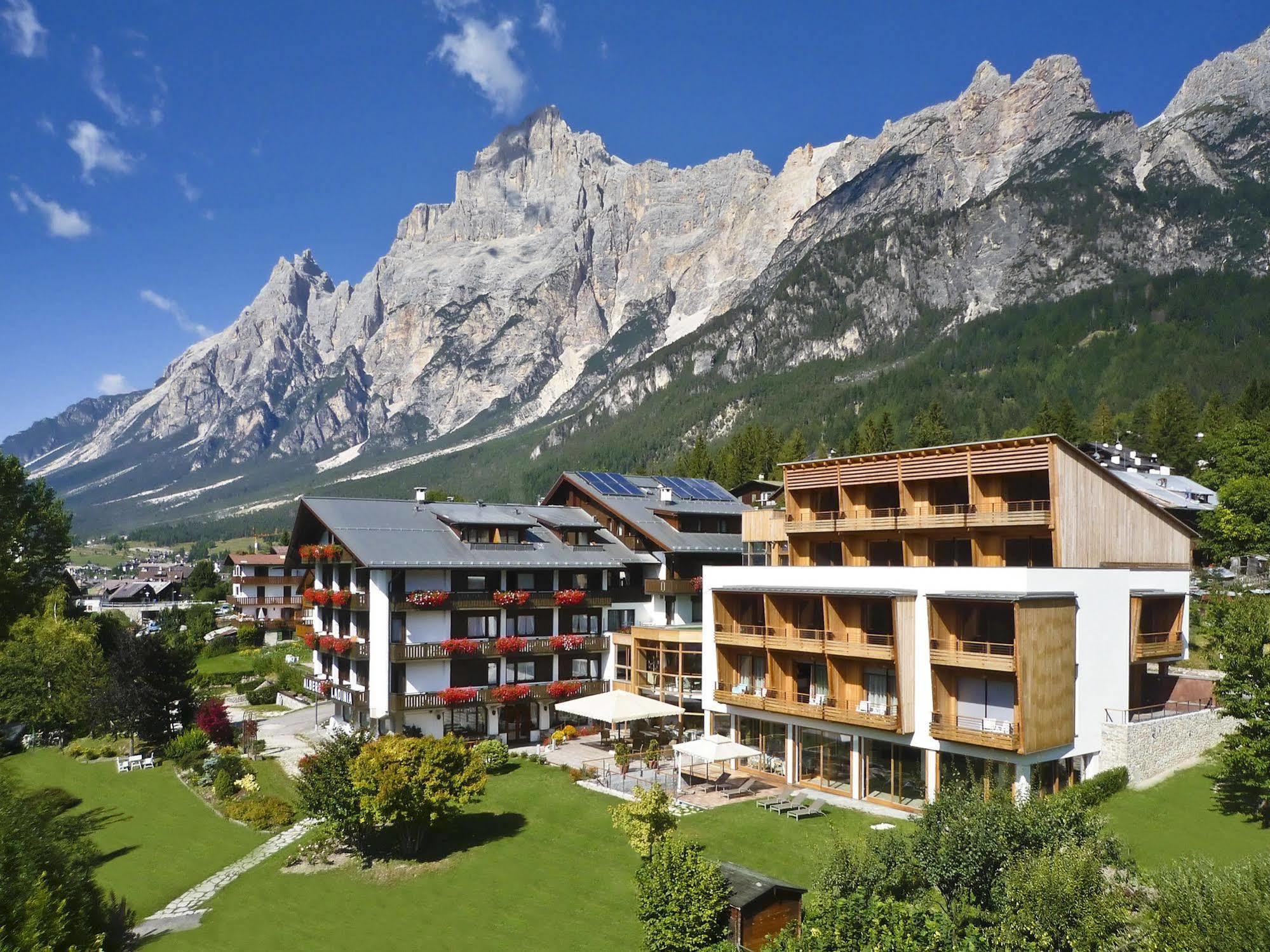 Parkhotel Ladinia San Vito di Cadore Ngoại thất bức ảnh